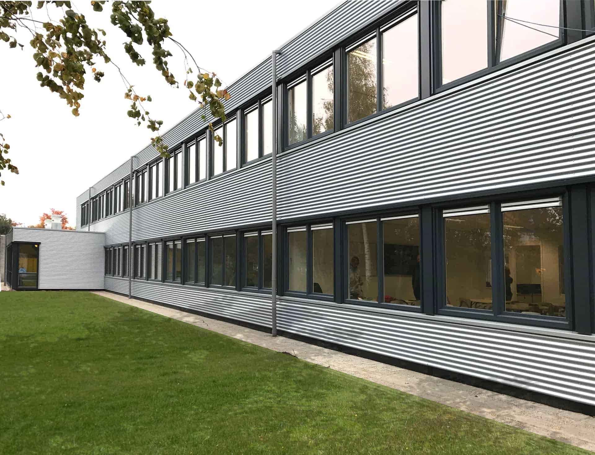 Zijkant Helen Parkhurst school
