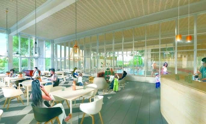 Impressie licht restaurant met uitzicht op een zwembad