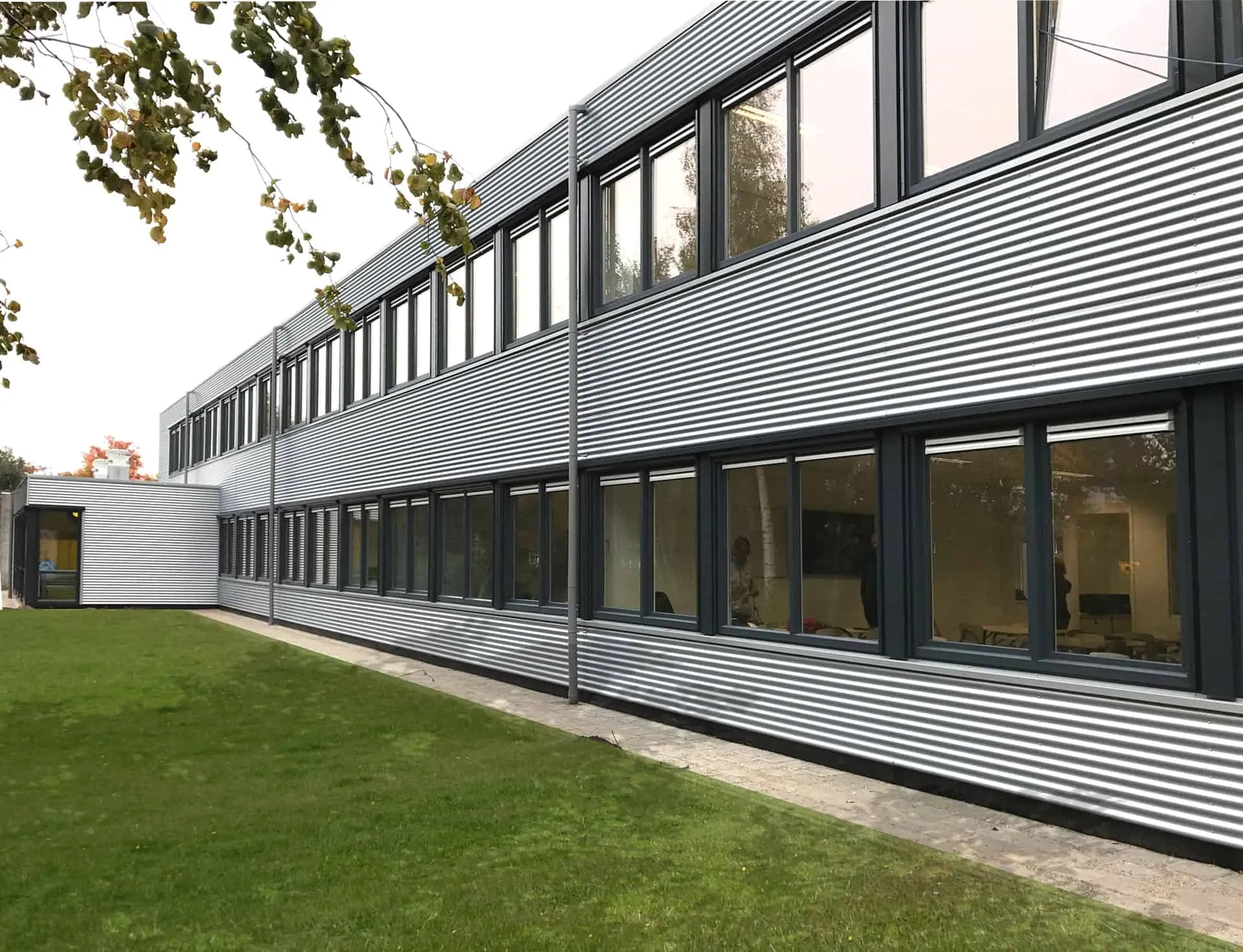 Zijkant Helen Parkhurst school